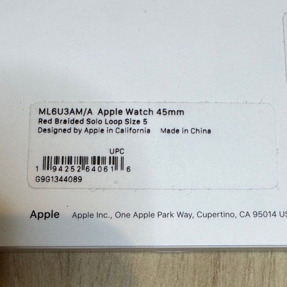 Apple (Product)Red Braided Solo Loop Textile Fitted Band - NIB 45mm Size 5 - Picture 4 of 7